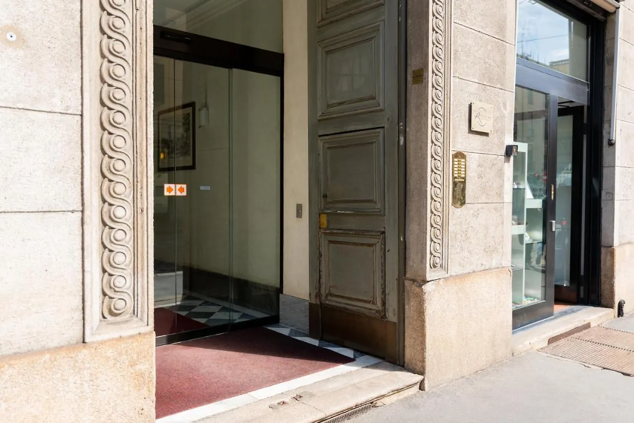 5 Min Duomo Luxury Home In Brera Design District Milan Apartment